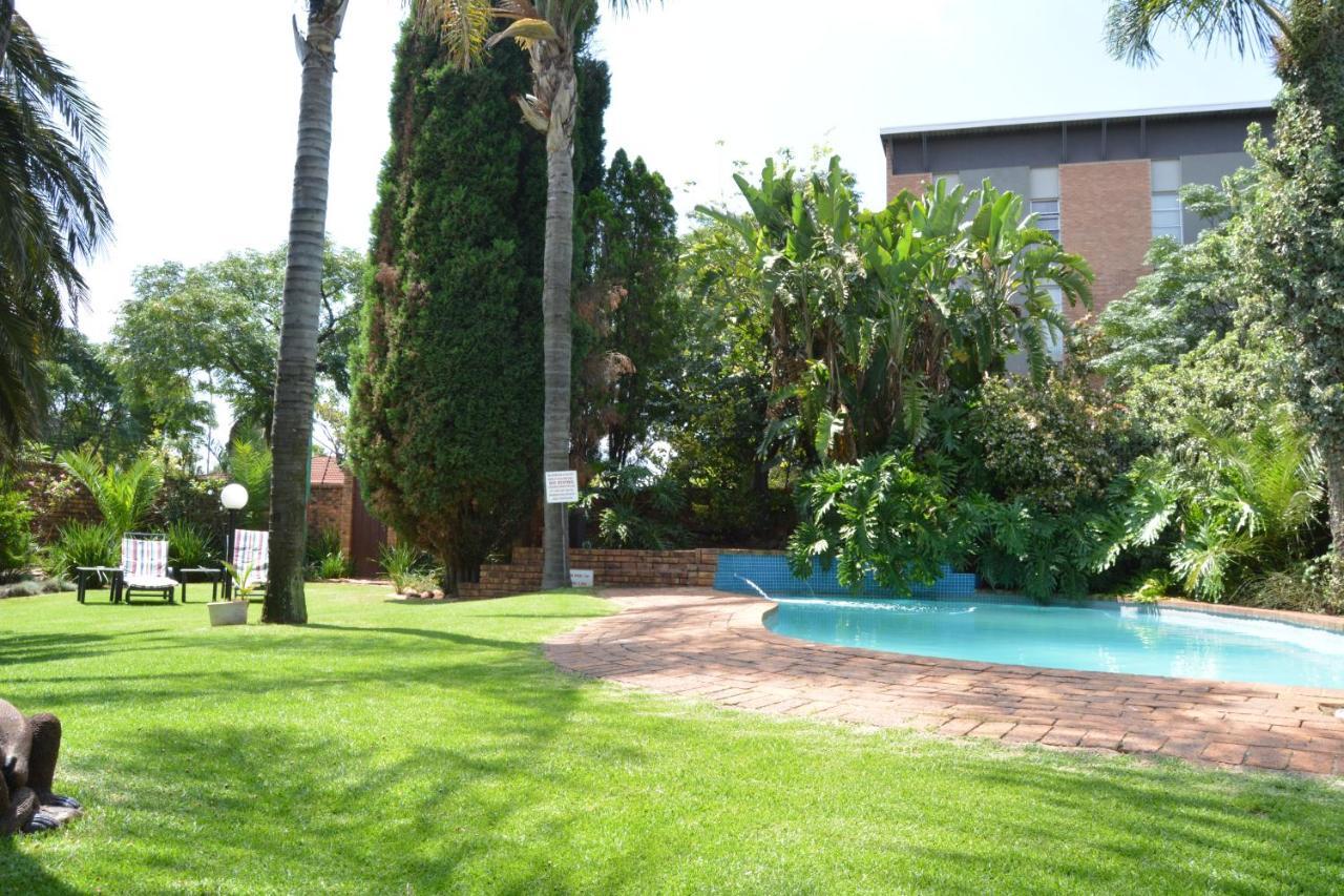 Aero Guest Lodge Kempton Park Exteriér fotografie