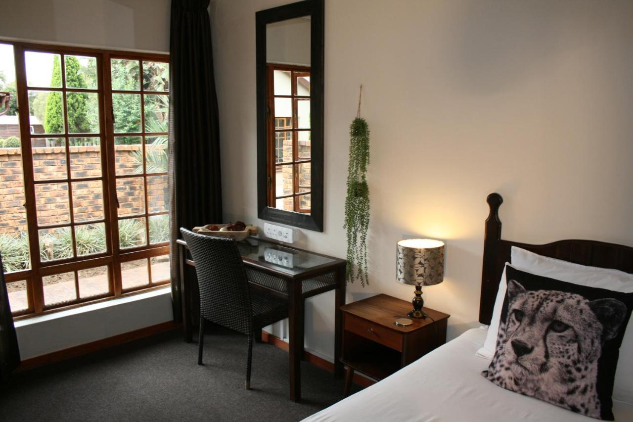 Aero Guest Lodge Kempton Park Exteriér fotografie